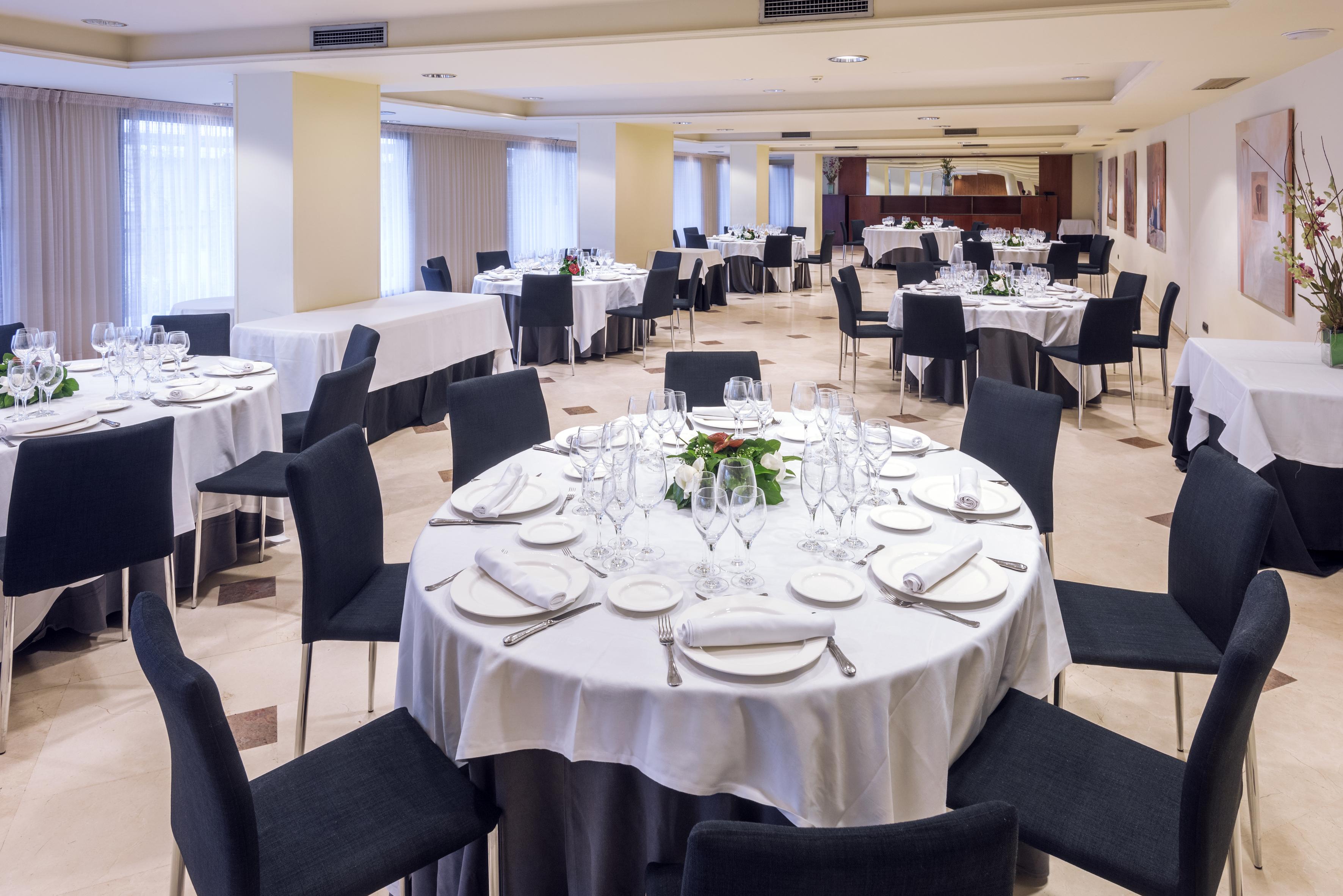 Gran Hotel Rey Don Jaime Castelldefels Bagian luar foto