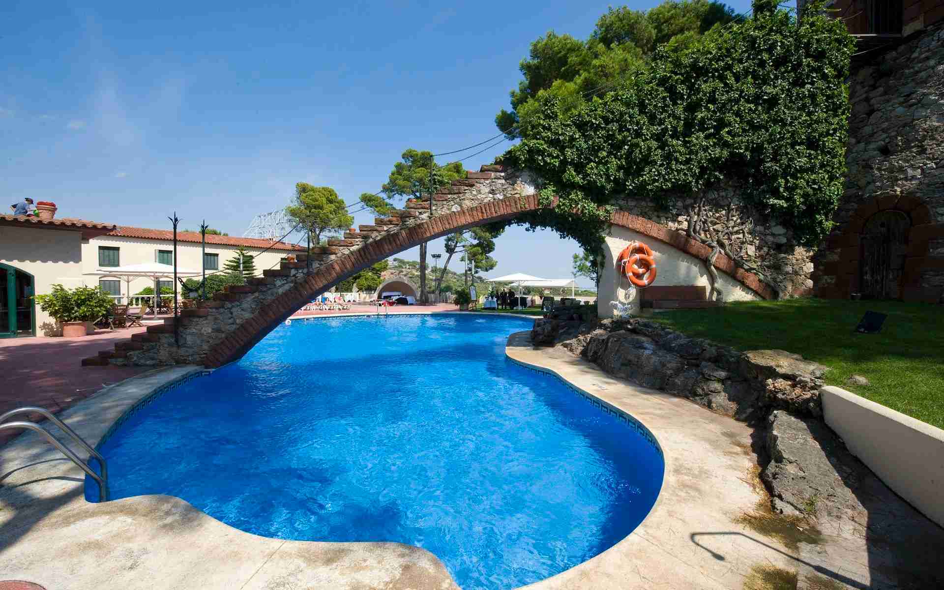 Gran Hotel Rey Don Jaime Castelldefels Bagian luar foto