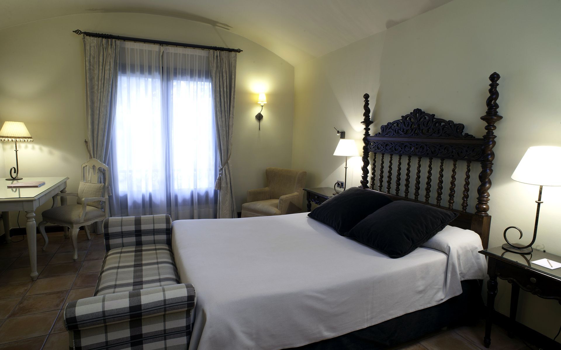 Gran Hotel Rey Don Jaime Castelldefels Bagian luar foto